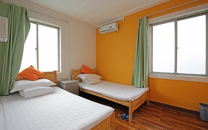 Zhuangse Chengdu Youth Hostel Dış mekan fotoğraf